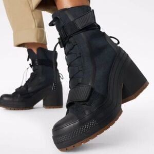 Converse Black Lace Up Platform Boots, 7